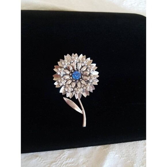 Vintage Blue and Silver Tone Floral Brooch - Picture 1 of 10